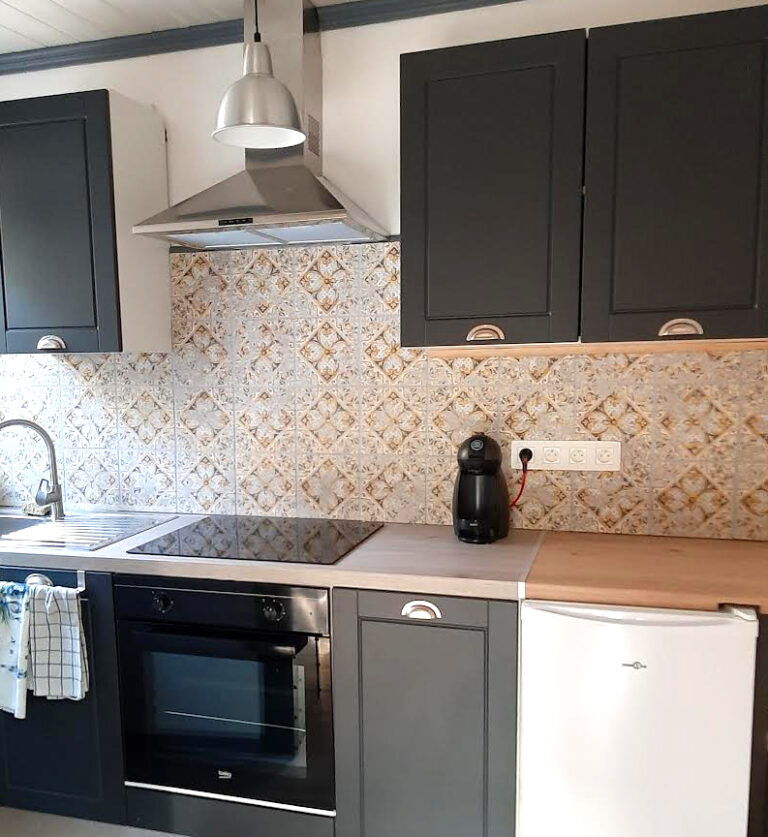 gite mont2roux4 768x837